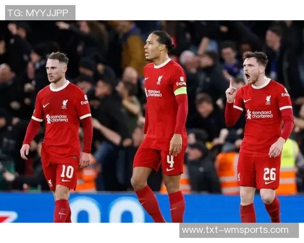 罗马与帕尔马激战正酣球迷期待精彩对决与历史交锋 罗马与帕尔马激战正酣球迷期待精彩对决与历史交锋